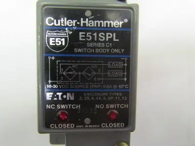 CH Cutler Hammer E51SPL Limit Switch on E51RN Receptacle With E51DF33 Head