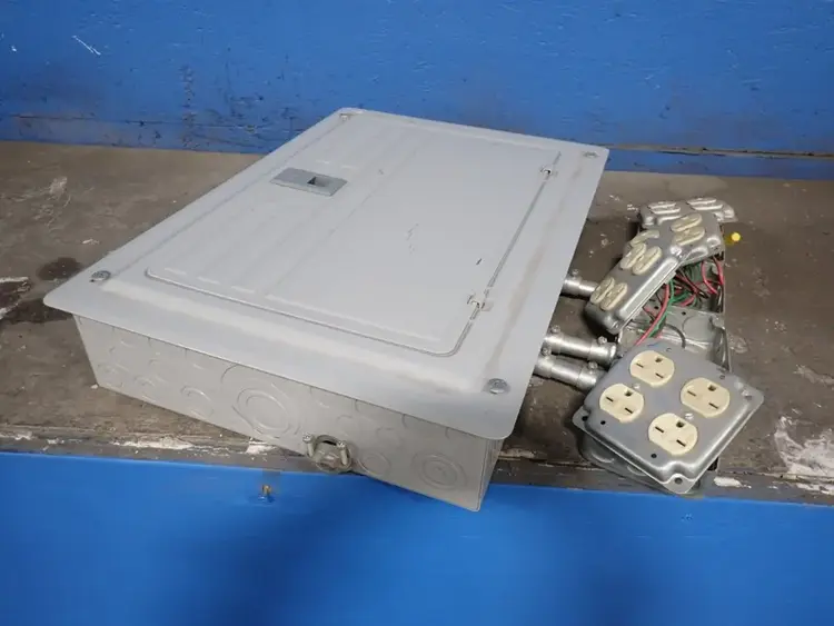 Used SIEMENS P1224L3125CU Electrical Panels Ohio US | HGR 24 #835114