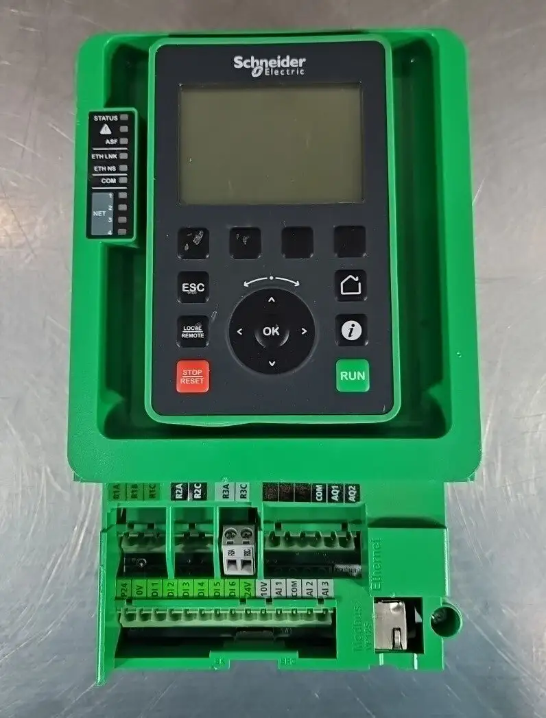 USED Schneider Schneider ATV930D30N4