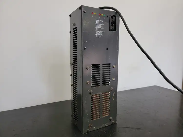 Used LENMARK INDUSTRIES SVR2425120 Misc Electrical & Power Parts British Columbia CA | Lenmark #835999