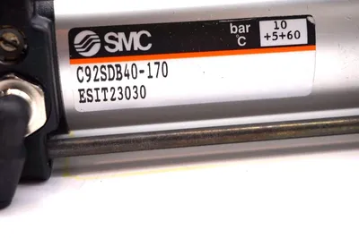 NEW SMC C92SDB40-170 PNEUMATIC CYLINDER C92SDB40170