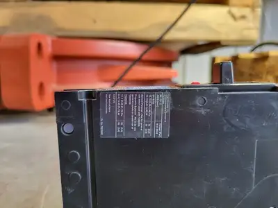 NEW SIEMENS ED21B020