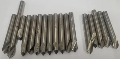 Used GUEHRING 1/2" X 90 DEG D2N9006 Misc Industrial Equipment Kentucky US | Aucto #687901