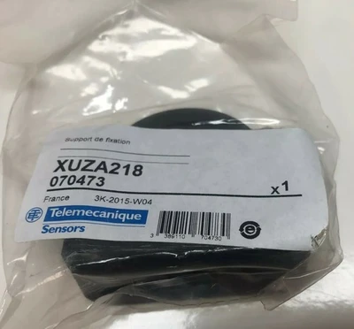 NEW Telemecanique XUZA218