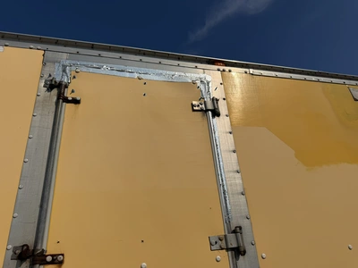 Used 2001 INTERNATIONAL 4900 4X2 Box trucks Indiana US | Miedema Asset Management Group #1414683