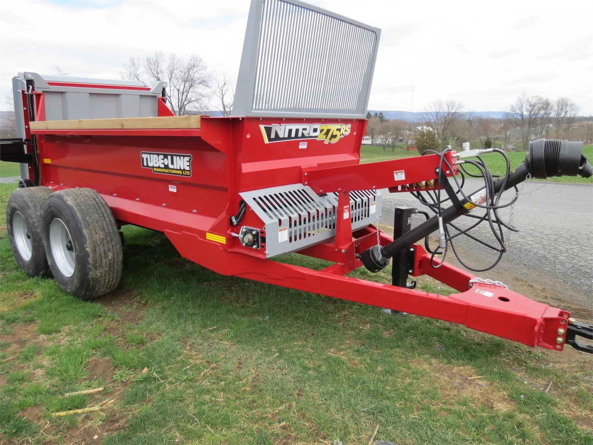 New | in-Stock 2026 TUBELINE NITRO 275RS Manure Spreaders Pennsylvania US | Zimmerman Farm Service #1410455