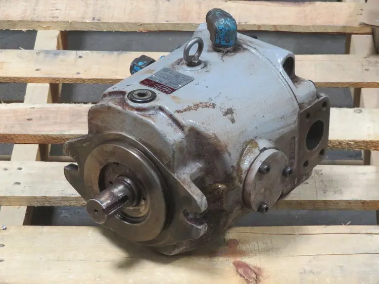 Used TOYOOKI HPP-VF2V-F63A-A Hydraulic Pumps Texas US | Aucto #1308424