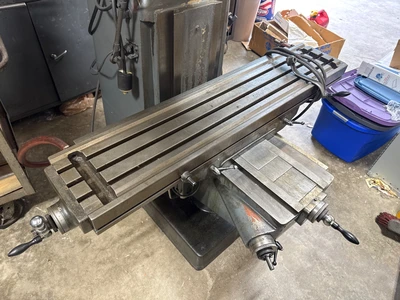 Used LAGUN FTV-2SE Vertical Mills Illinois US | Aucto #1355308