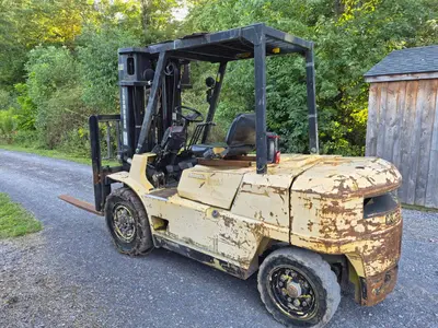 Used CATERPILLAR DP40 Misc Forklifts Pennsylvania US | Trustworthy Equipment #1422101