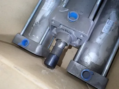 USED SMC NCDA1R3250700X2US