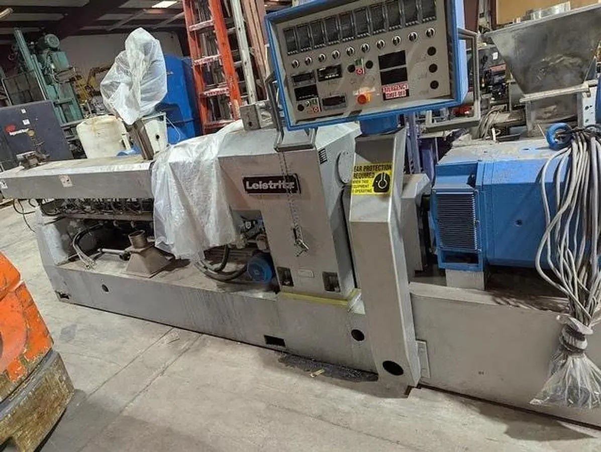 Used LEISTRITZ ZSE 60 GL-36D Plastic Production Lines Pennsylvania US | Global Equipment International, LLC #1316110