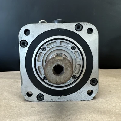 NEW Yaskawa SGMGH-55QCB-YA11
