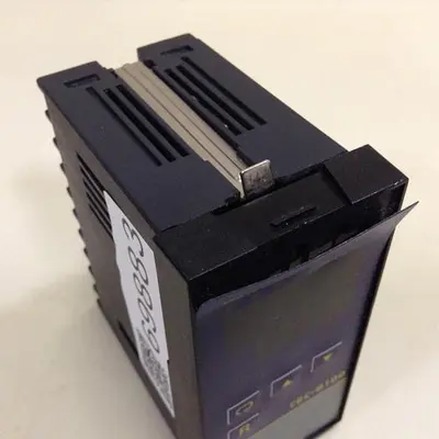 USED TEMPCO TEC-8100