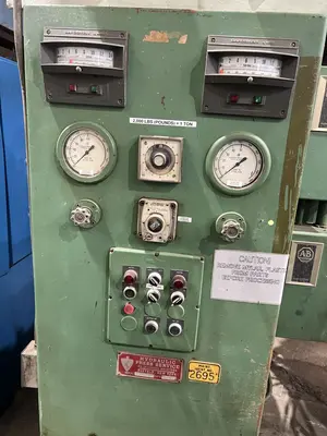 USED MOHAWK MOHAWK  PRESS