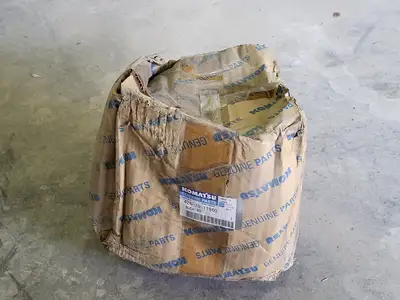 NEW KOMATSU 426-70-11860