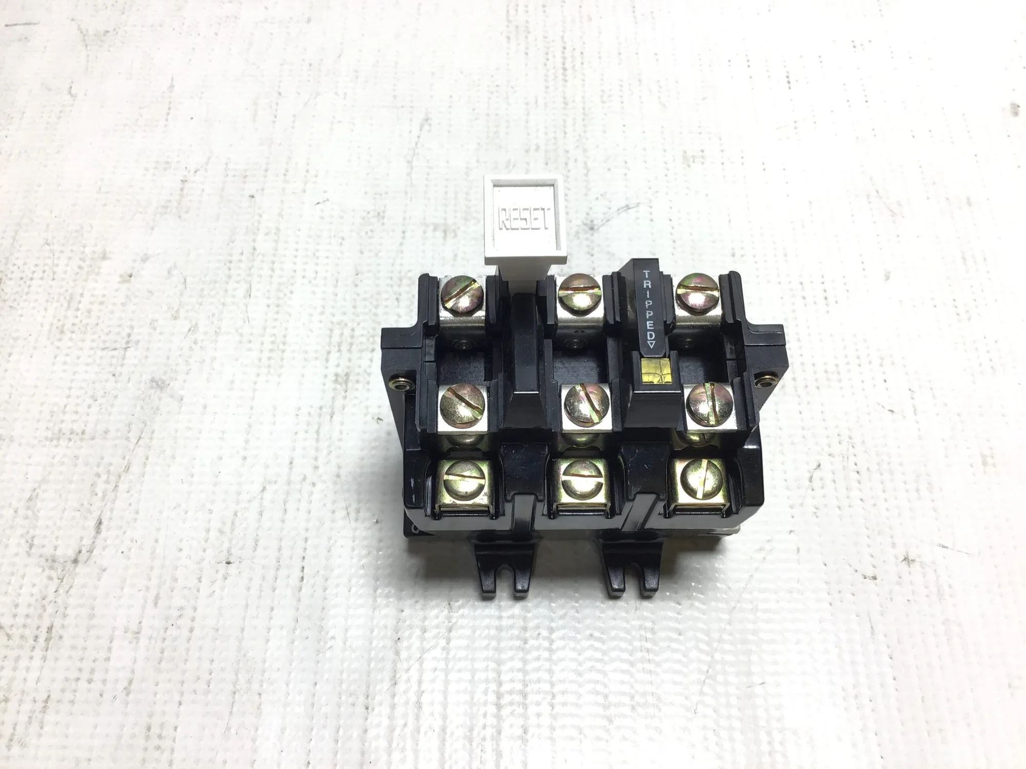 Allen-Bradley 42185-800-01 Overload Relay 3 Pole 120-600VAC Nema A600