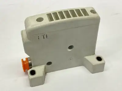 VVQC1000-2A-1 | SMC  Pneumatic Manifold U-Side End Plate - Used