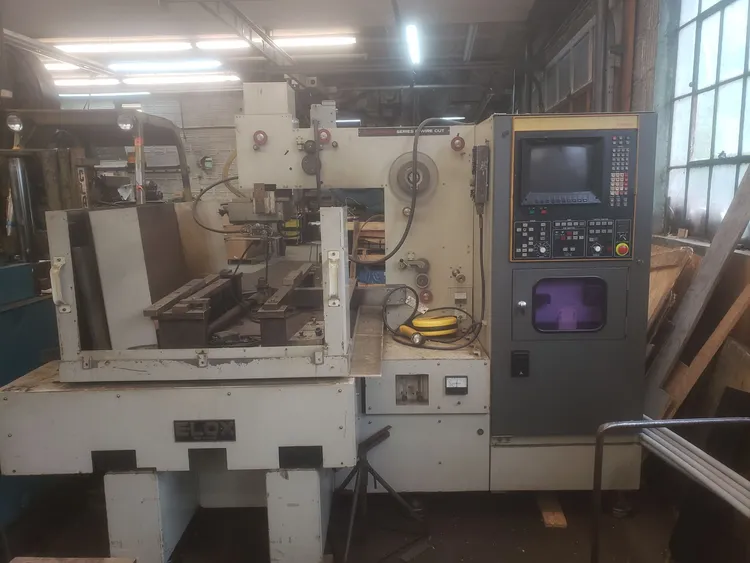 Used ELOX Series R Wire EDM Illinois US | Advanced Capital Equipment #199191