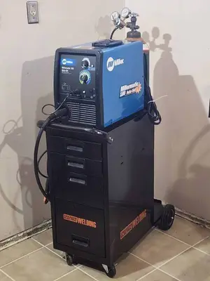 Miller Millermatic 180 Amp Auto Set Mig Welder