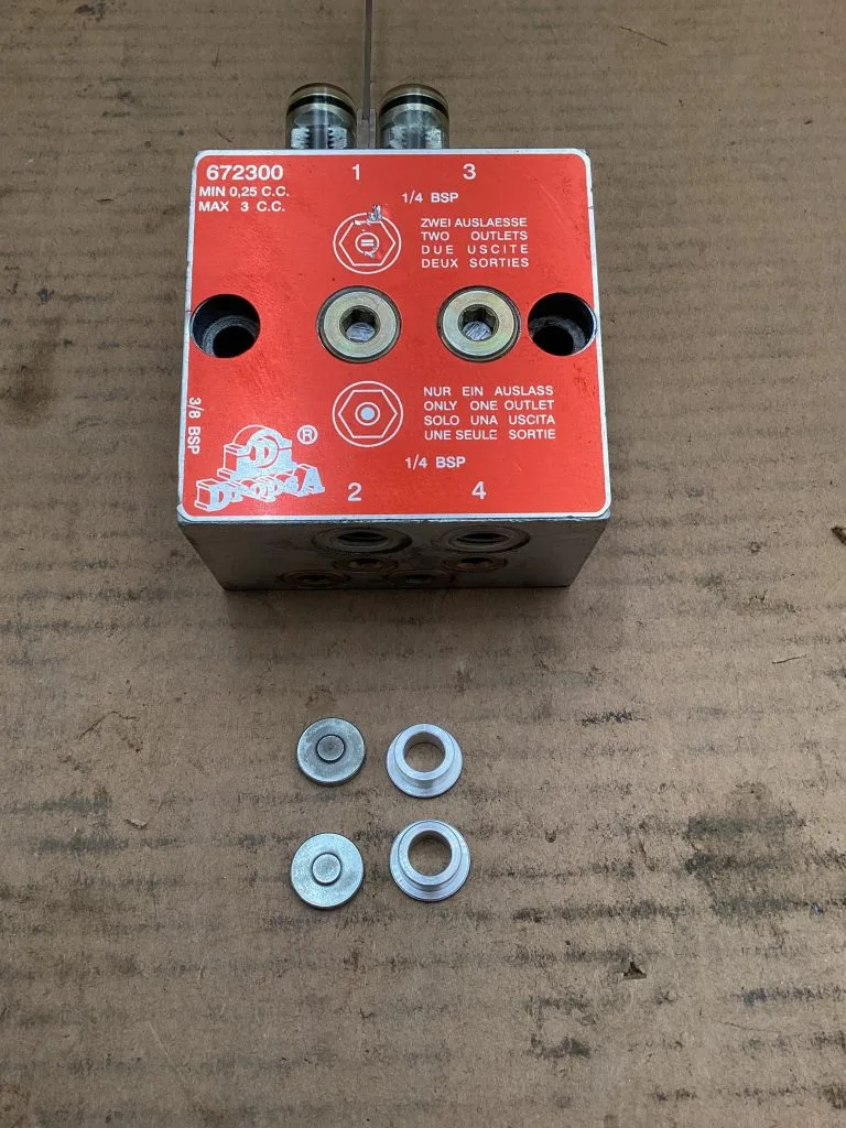 DropsA Feeder Block 0672300 AG6-Valve 4 Out 0.25-3cc