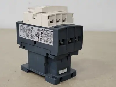 USED SCHNEIDER ELECTRIC LC1D25