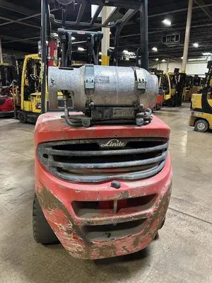 Used LINDE HT30T Internal Combustion Forklifts: Pneumatic Tire Illinois US | Somerset Equipment Sales #1546196