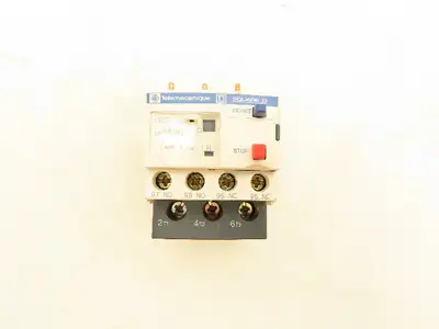 Schneider LR3D226 Thermal Overload Relay 600VAC 16-24A 3 Pole 1NO 1NC