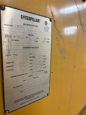 USED 2000 CATERPILLAR 3516B