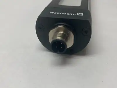 USED WALDMANN LED SURFACE MOUNTED LUMINAIRE 40° ANGLE OF ILLUMINATION