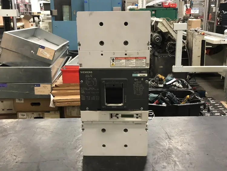 Used SIEMENS HMX3E800 Switchgears British Columbia CA | Lenmark #241394