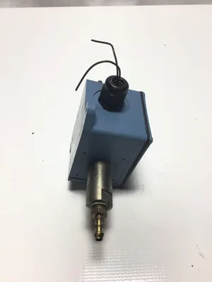 Omega PSW-152 General Purpose Industrial Pressure Switch 0-25PSID 0-172.4kPa
