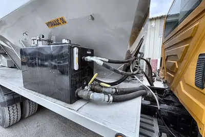 Used 2004 INTERNATIONAL 7400 Concrete Mixer Trucks New Jersey US | Proxy Equipment #1383073