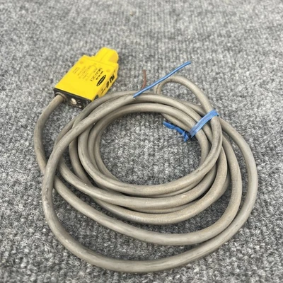 Used Banner SM2A312CV2 Photoelectric Sensors California US | Davliegogo LLC #1707077