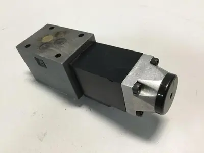USED REXROTH 4WE6D51AG24N9K4V