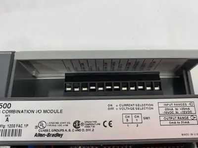 USED ALLEN BRADLEY SER. A ANALOG COMBINATION I/O MODULE, SLC 4 POINT