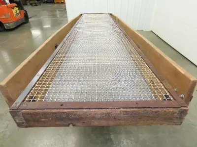 Used CARDWELL _UNKNOWN_ Vibratory Conveyors Indiana US | Arrow Industrial #1368025