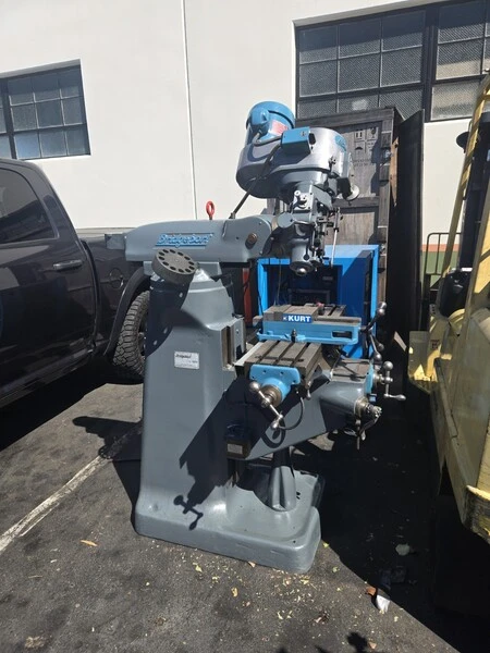 Bridgeport, Vertical Mill, Variable Speed, 1.5 HP, J Head, 3k RPM, 36" table