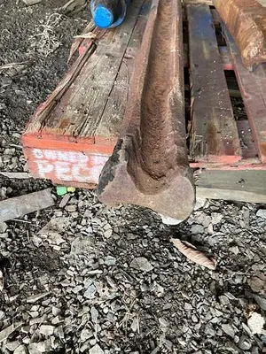 Used AFTERMARKET 5-7/8" X 52" CABLE TOOL CHISEL BIT Tool Bits Pennsylvania US | East West Machinery & Drilling #1417236