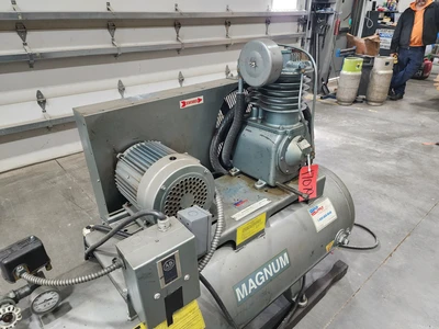 Magnum 5 HP Air Compressor