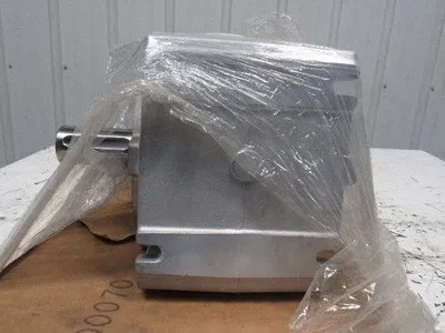 Nord 100LP/4TF 12.84:1 Ratio 114RPM 2.2kW Right Hand Output Gear Motor