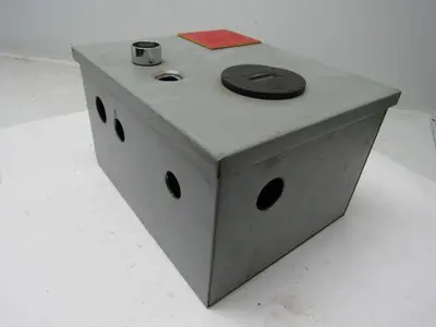 Olson Motor Control 460V 3PH 60Hz 16.1 Amp Max W/ Hour Meter