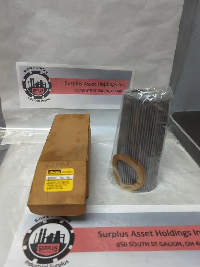 New | in-Stock PARKER 924489 03C XH Parts (Hydraulics and Pneumatics) Ohio US | Surplus Asset Holdings #1246955