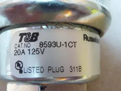 NEW THOMAS & BETTS 8593U-1CT