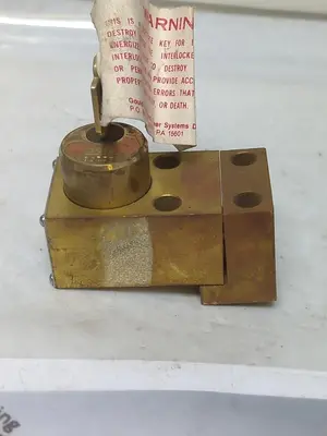 Used _UNKNOWN_ 45A59259 Circuit Breaker Parts Ohio US | Surplus Asset Holdings #1246857