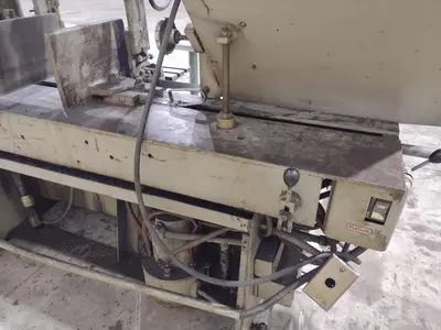 22" X 32" W.F. WELLS HORIZONTAL BANDSAW. STOCK #0133025