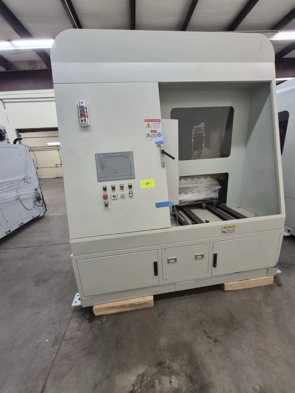 USED 2022 KINGSTONE ROBOTIC BELT GRINDER