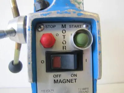 Hougen Rotabroach 10904 Mag Portable Magnetic Drill Press With Extra Bits 115V