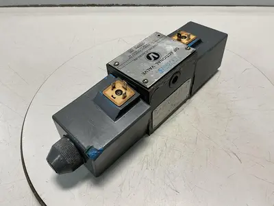 USED VICKERS DG4S4012C U H 60