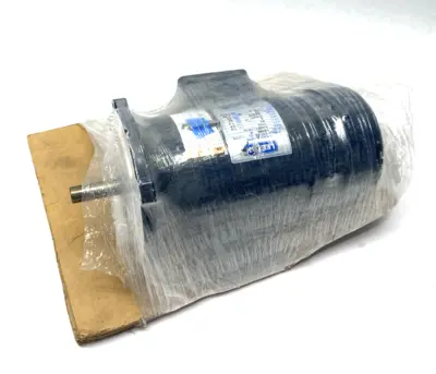 New | in-Stock Leeson Electric Permanent Magnet DC Motor 1750rpm 1/2HP C42D17FK1C D.C. Motors Michigan US | Maverick Industrial Sales #1399961