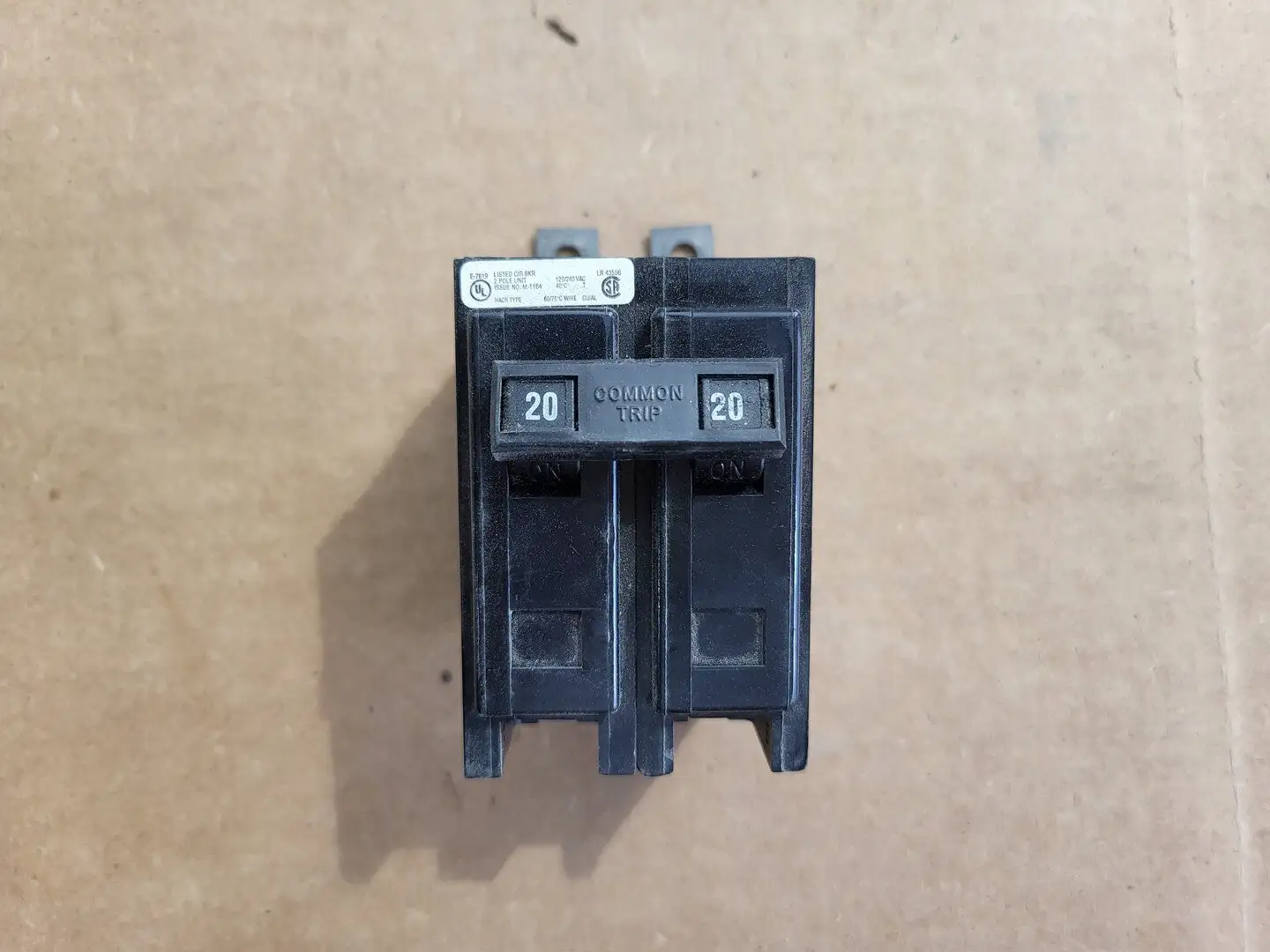 Used CUTLER-HAMMER QBHW2020 Switchgears British Columbia CA | Lenmark #1438568